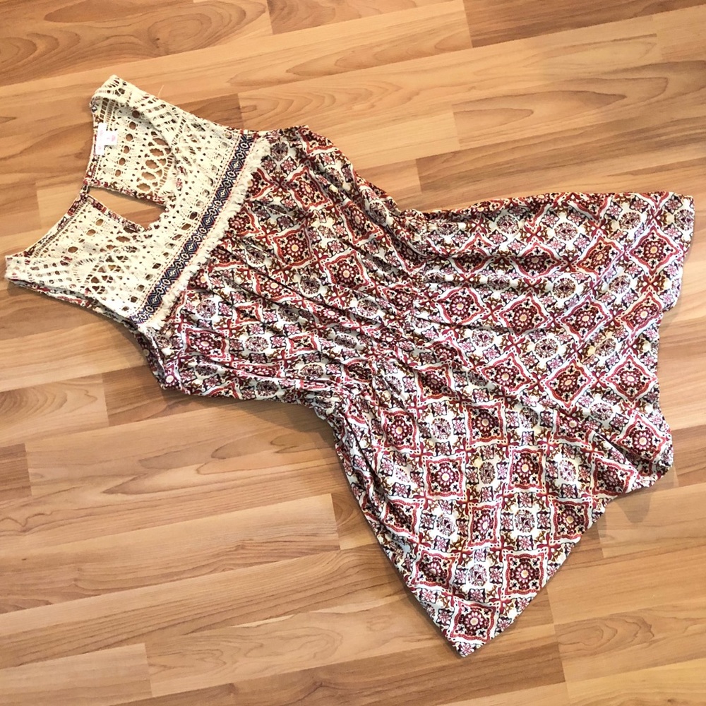 Sleeveless romper shorts